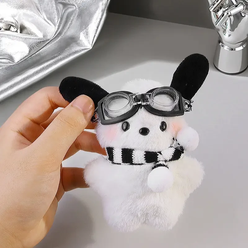 Internet celebrity Flyer blush Pochacco plush doll keychain
