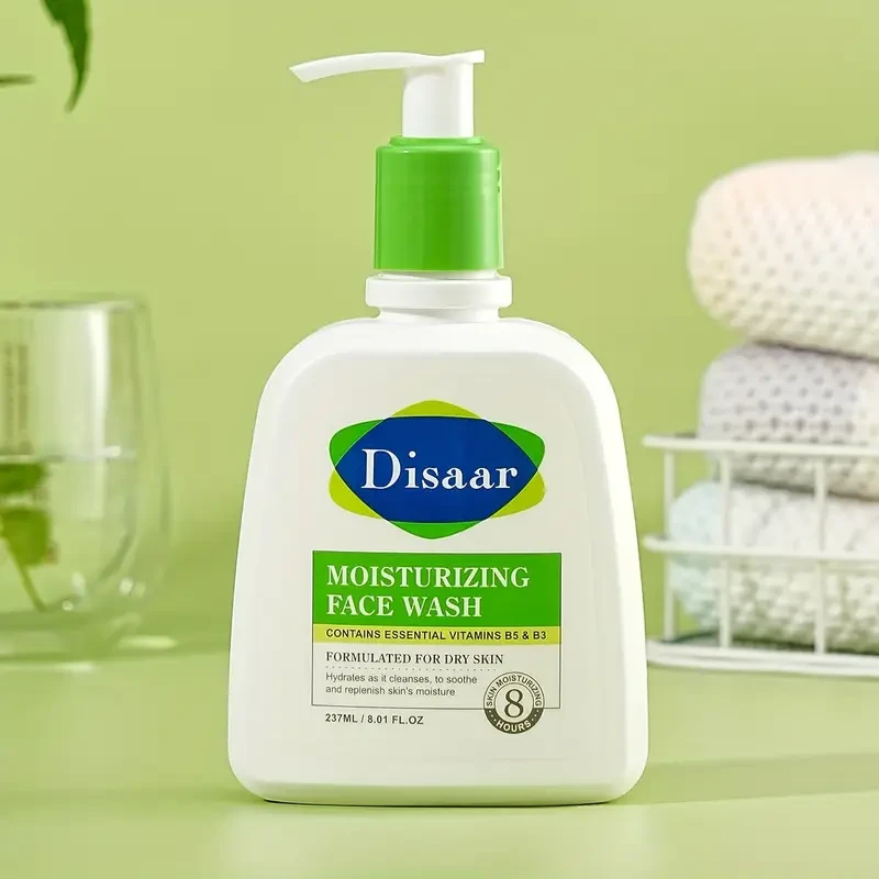DISAAR Moisturizing Face Wash with Vitamin B5 & B3
