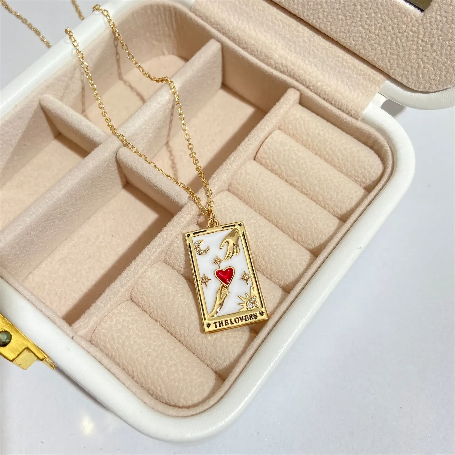 Tarot Red Love Pendant Necklace Female