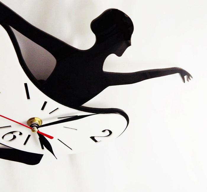Mute Wall Clock Ballerina Girl Clock High-End Living Room Wall Clock Decoration