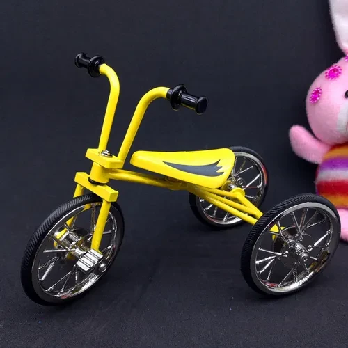Simulation bicycle model assembled toy