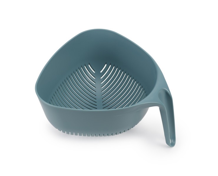 Triangular Colander - Joseph Joseph Duo