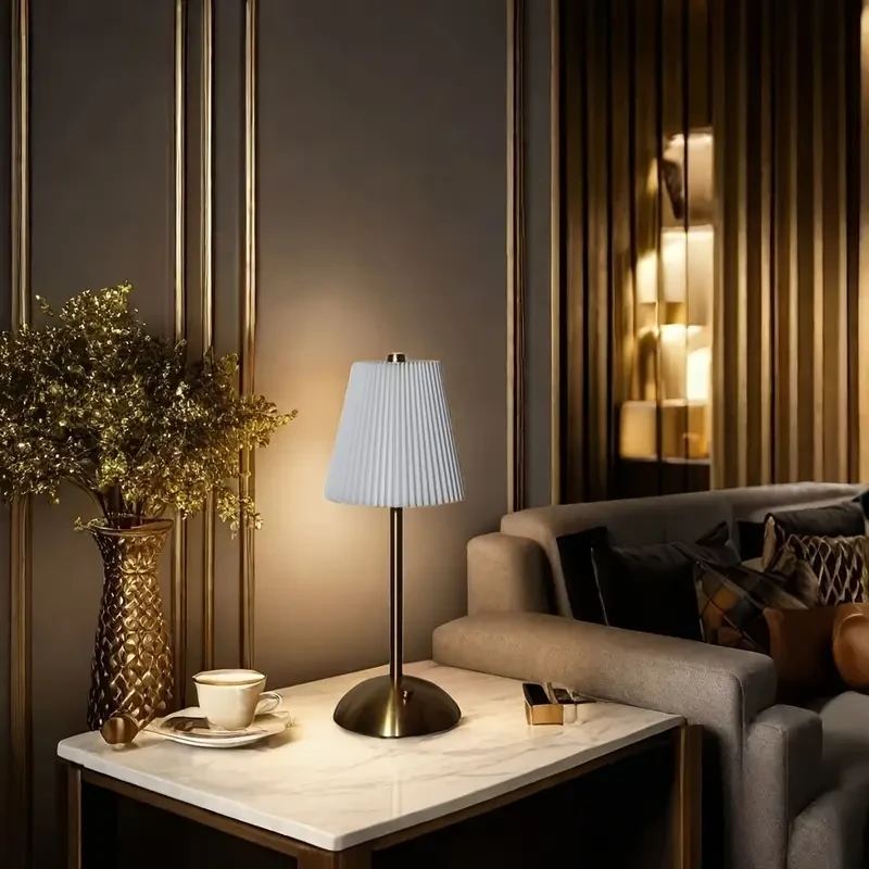 Scandinavian-Inspired Vintage Pleated Table Lamp