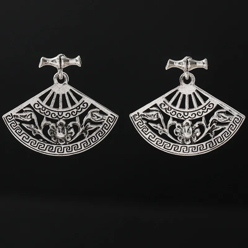 Retro Hollow Fan Classical Pattern Silver Stud Earrings