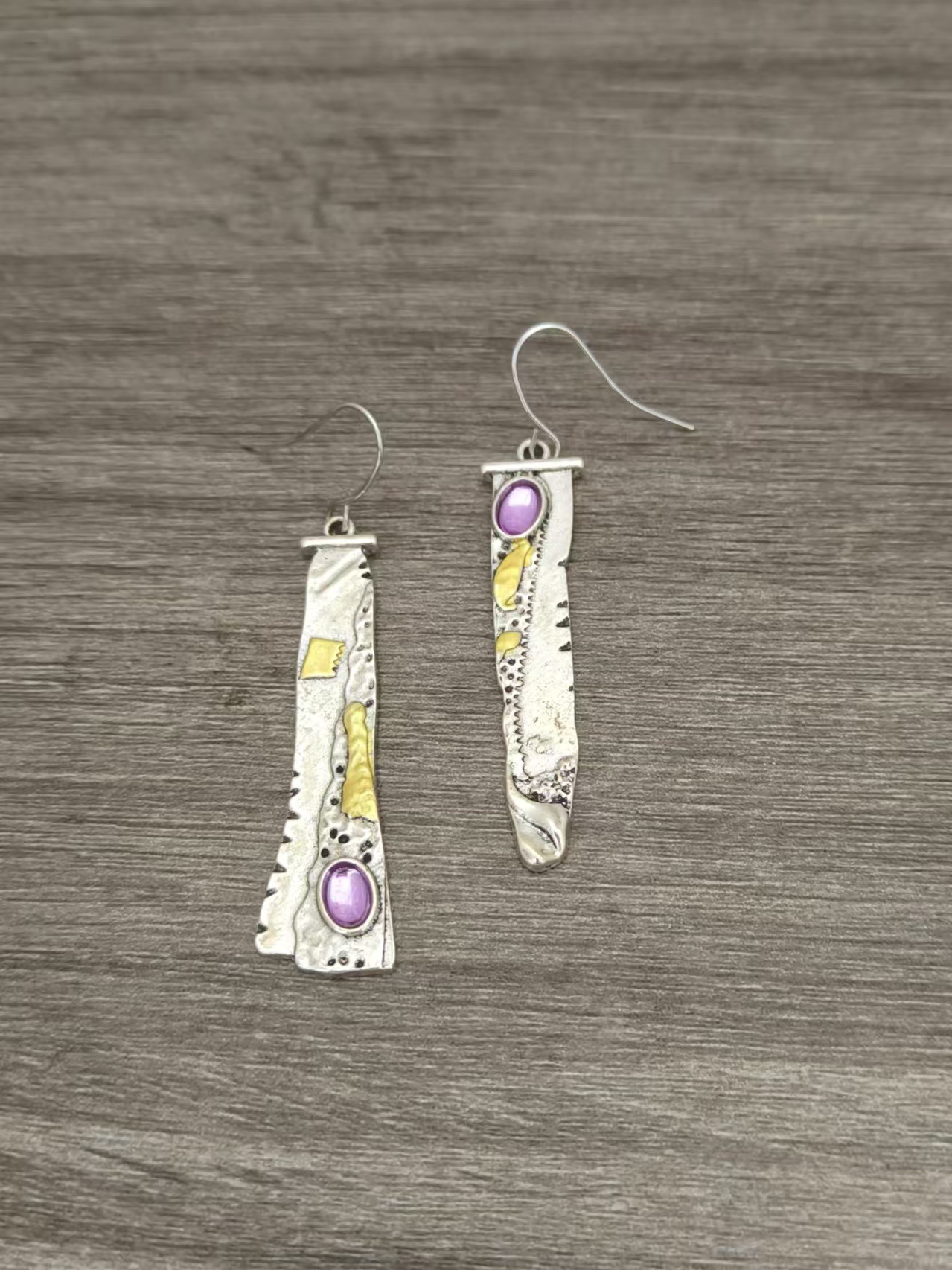 Personalized Design Sickle Serrated Eardrops