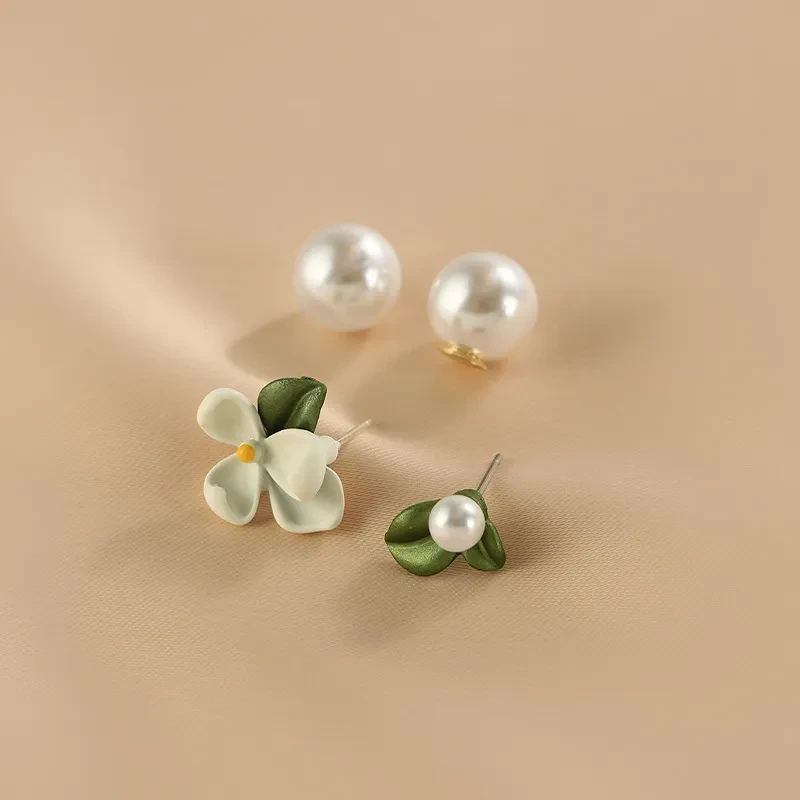 Super Fairy Mori Style Asymmetric Flower Pearl Stud Earrings