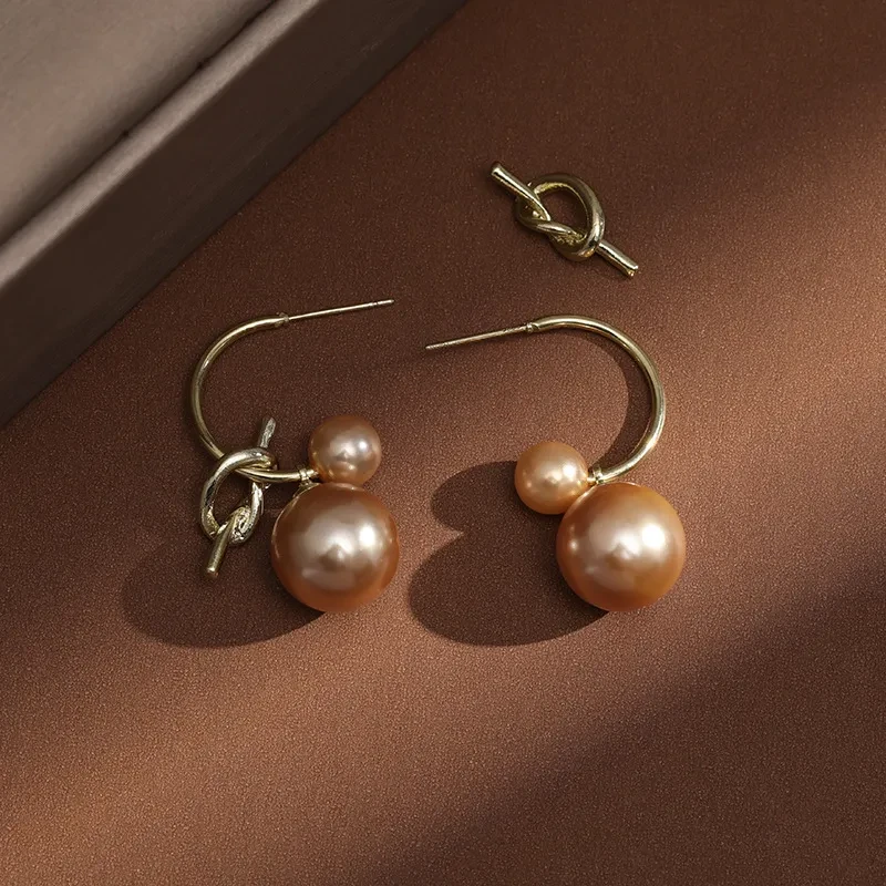 Special-interest Design High-grade Ear Studs Personality