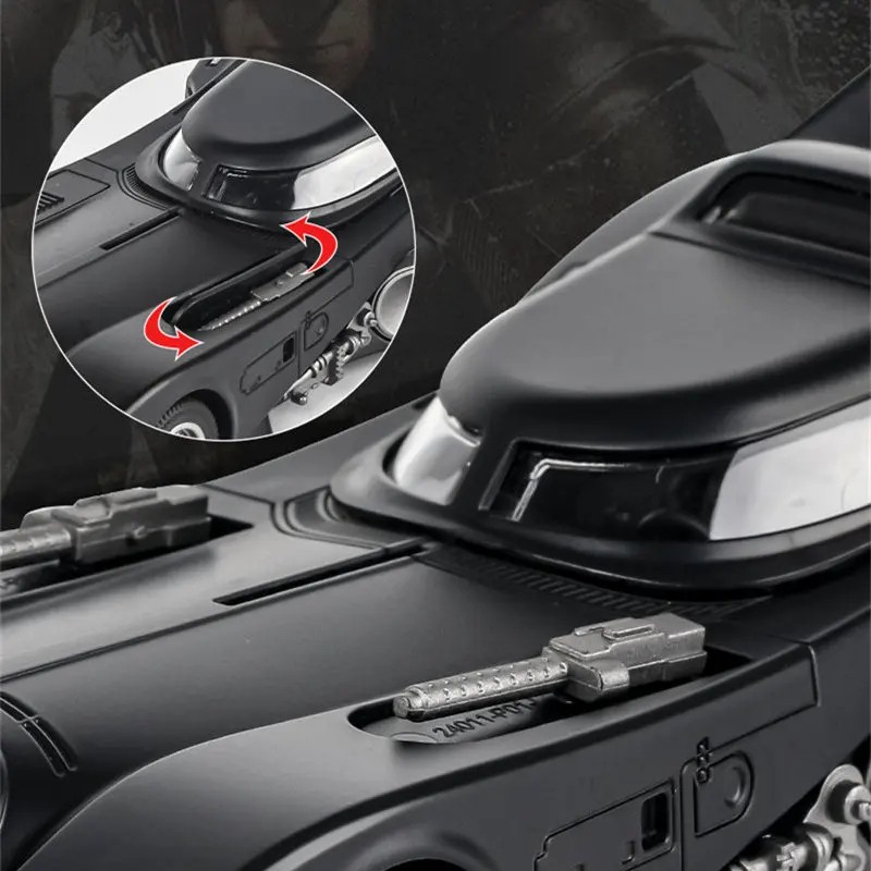 1/24 Classic Movie Car Alloy Batmobile Bat Sports Car Model