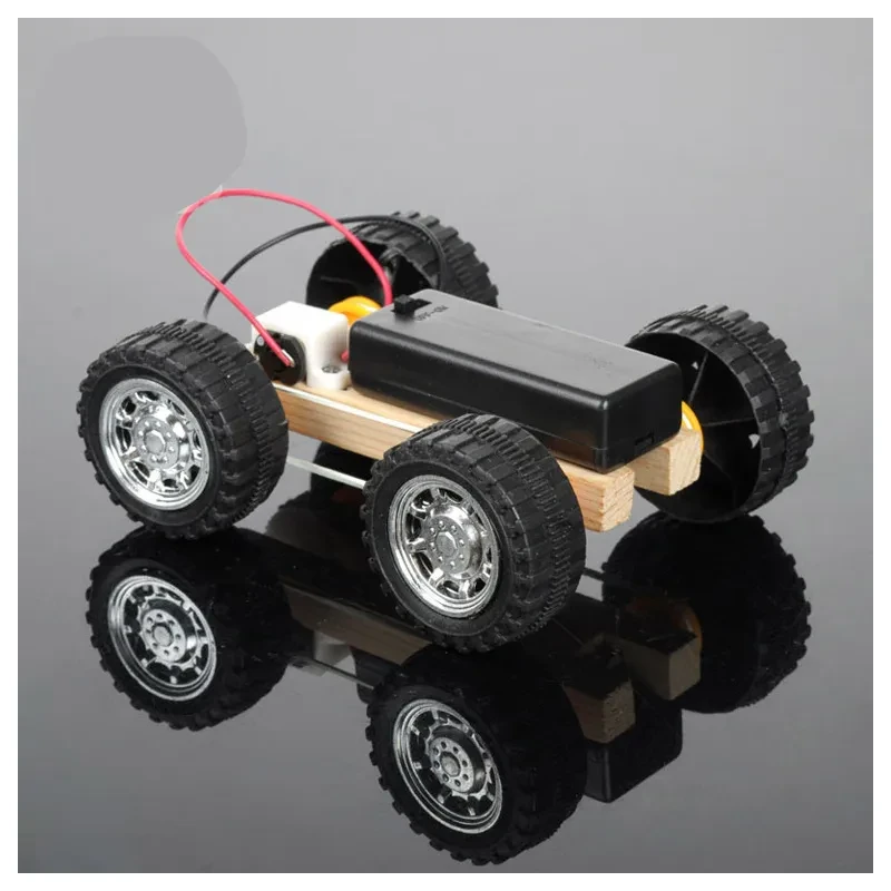 Handmade 4WD model toy