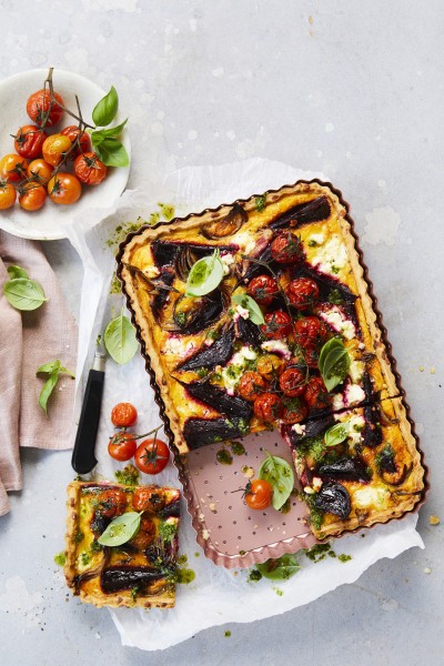 Rose Gold Perforated Large Rectangle Tart Pan - Wiltshire