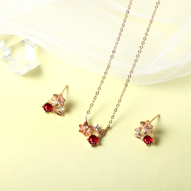 S925 Sterling Silver Garnet Flower Pendant