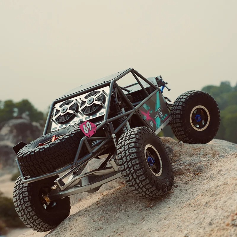 Capo U4 RC Car 1/8 Crawler RTR or KIT Model CD1582X Remote Control Racing Vehicle with 2-Speed Transmission and Lights