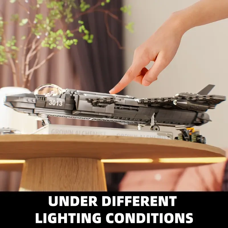 768pcs Fighter Jet Model Puzzle Toy Airplane Building Block Set Creative Desktop Ornament Collection Hobbyist