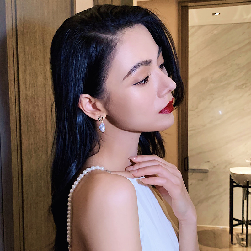 New Trendy Elegant Pendant 925 Silver Needle French Baroque Artificial Pearl Earrings Women