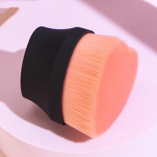 New 55 Foundation Brush Heart-shaped Magic