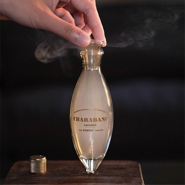 Vintage Aroma Diffuser - Ambient Lighting - Natural Wood Elegance