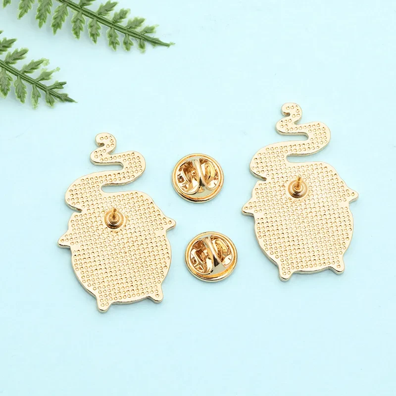 Apprentice Magician Special Magic Furnace Alloy Drop Brooch