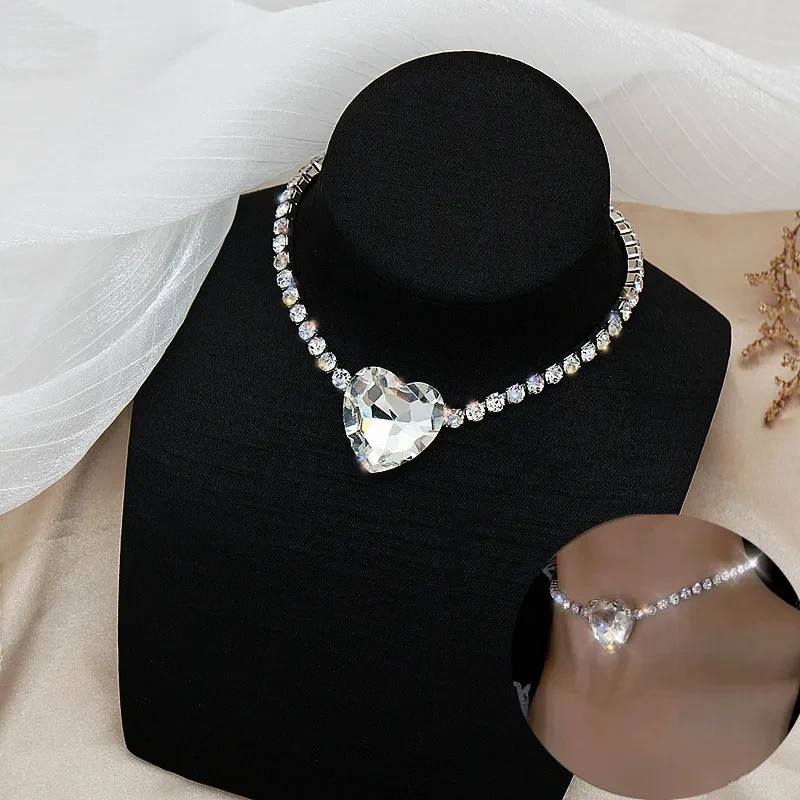 Luxury Big Heart Necklace Women's Wedding Dress All-match Clavicle Chain