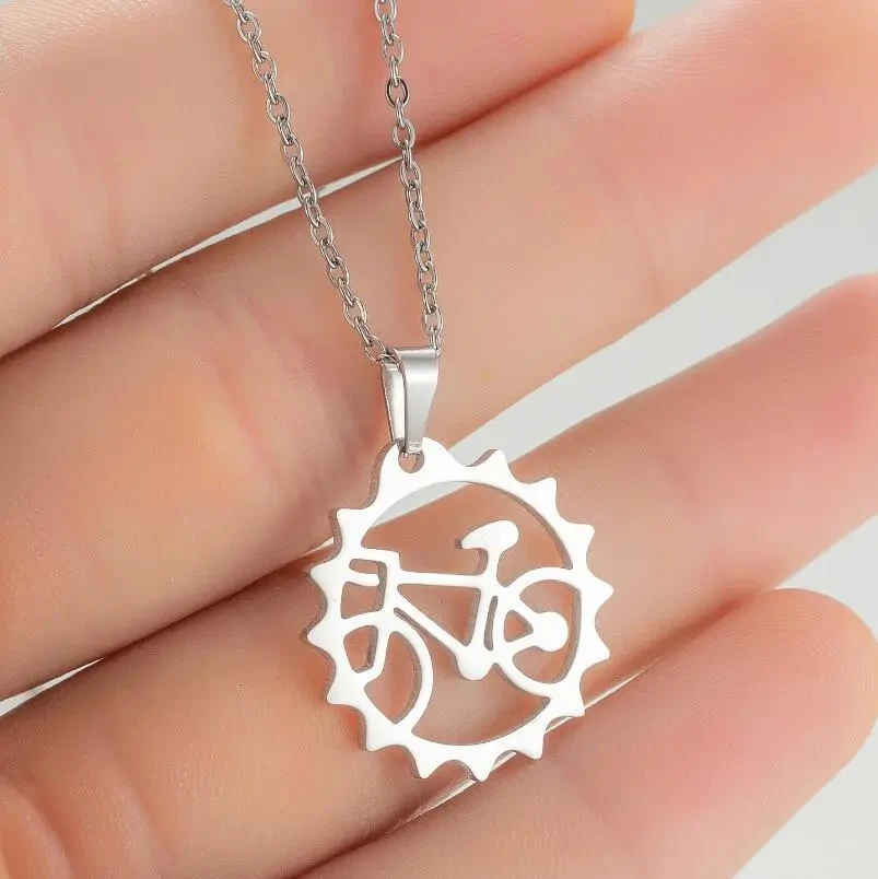Niche Design Openwork Stainless Steel Necklace