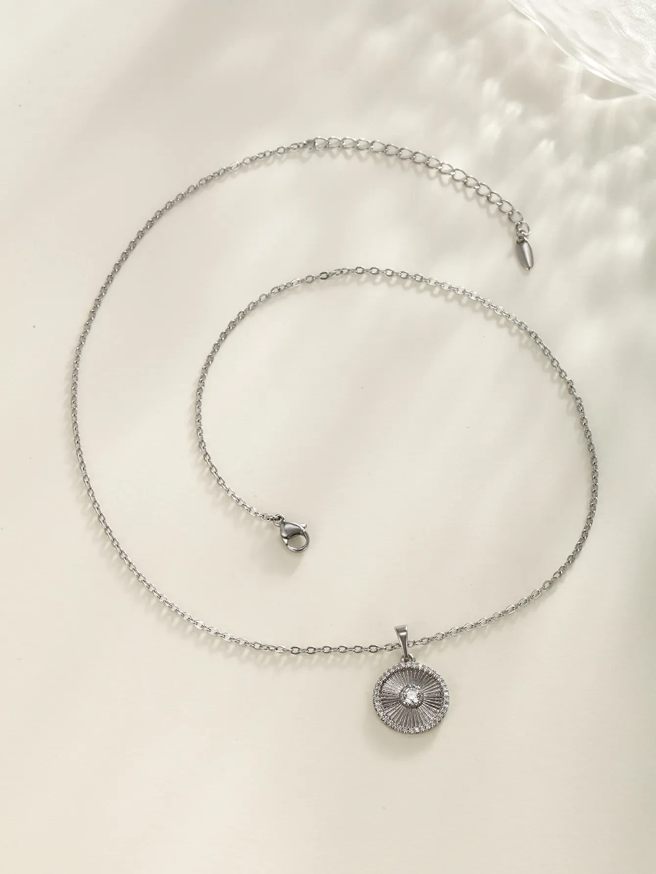 Geometric Round Striped Zircon Pendant Women