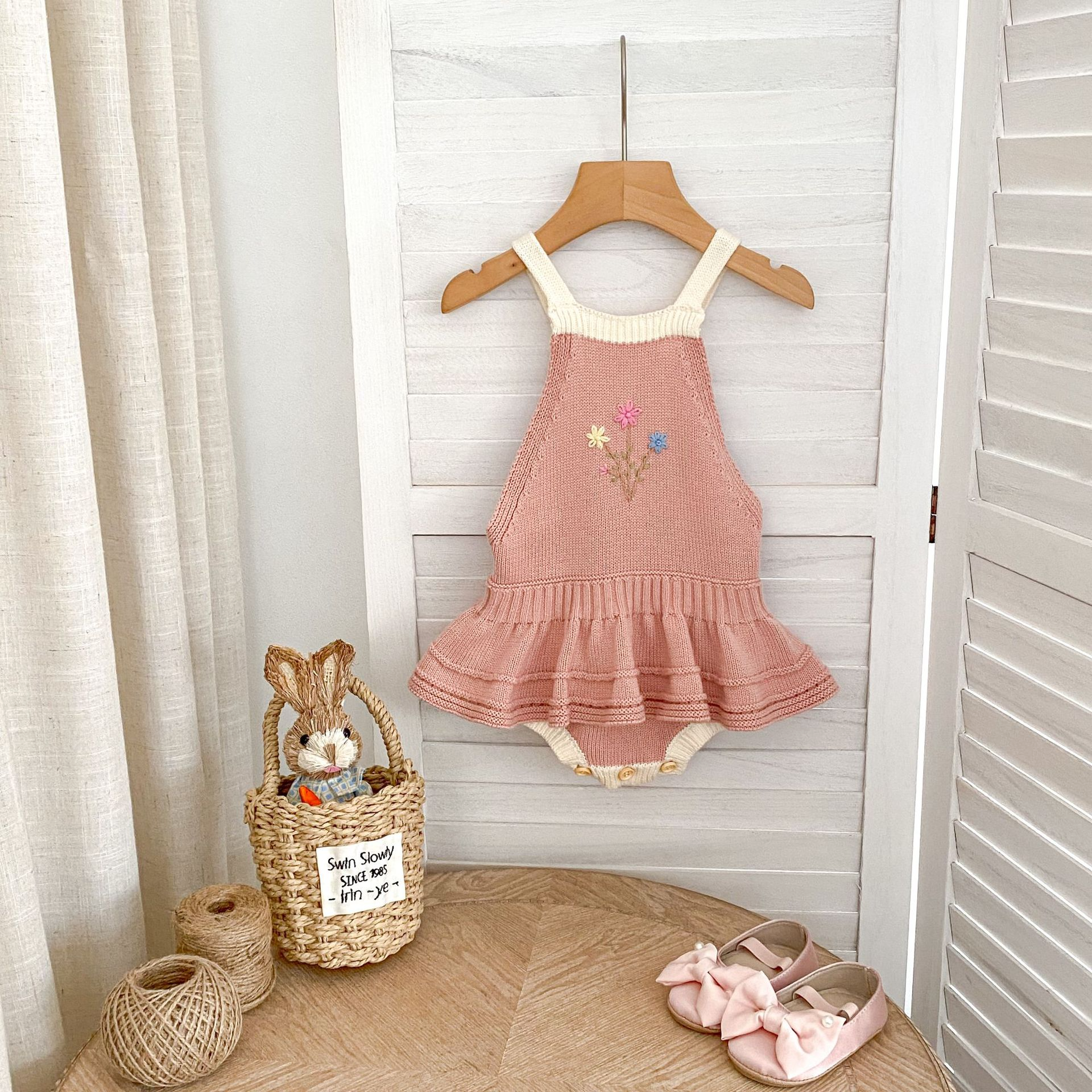 Girls' Fashion Personalized Embroidered Knitted Jumpsuit