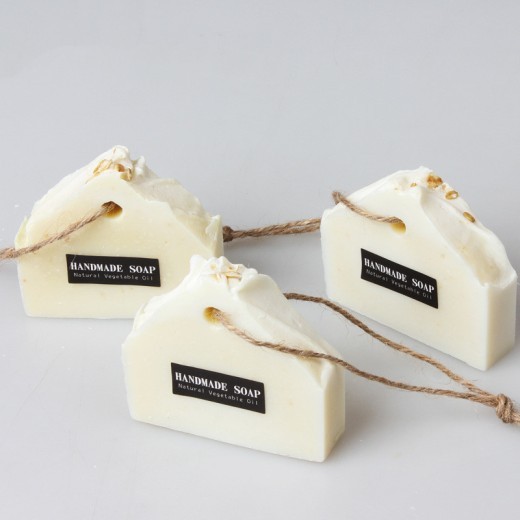 Rose Essential Oil Bamboo Charcoal Cleansing Hand Soap