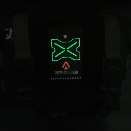 Outdoor Waterproof Luminous Reflective Carbon Fiber Notepad