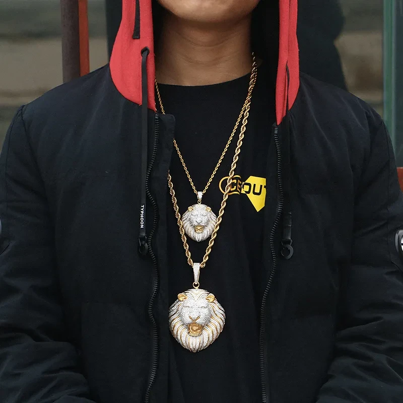 Copper Inlaid Zirconium Sparkle Lion Pendant