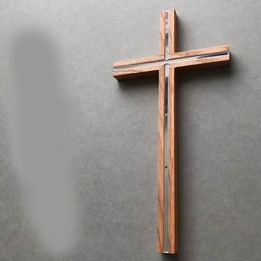 Oak Inlaid Lens Cross Wall Decoration