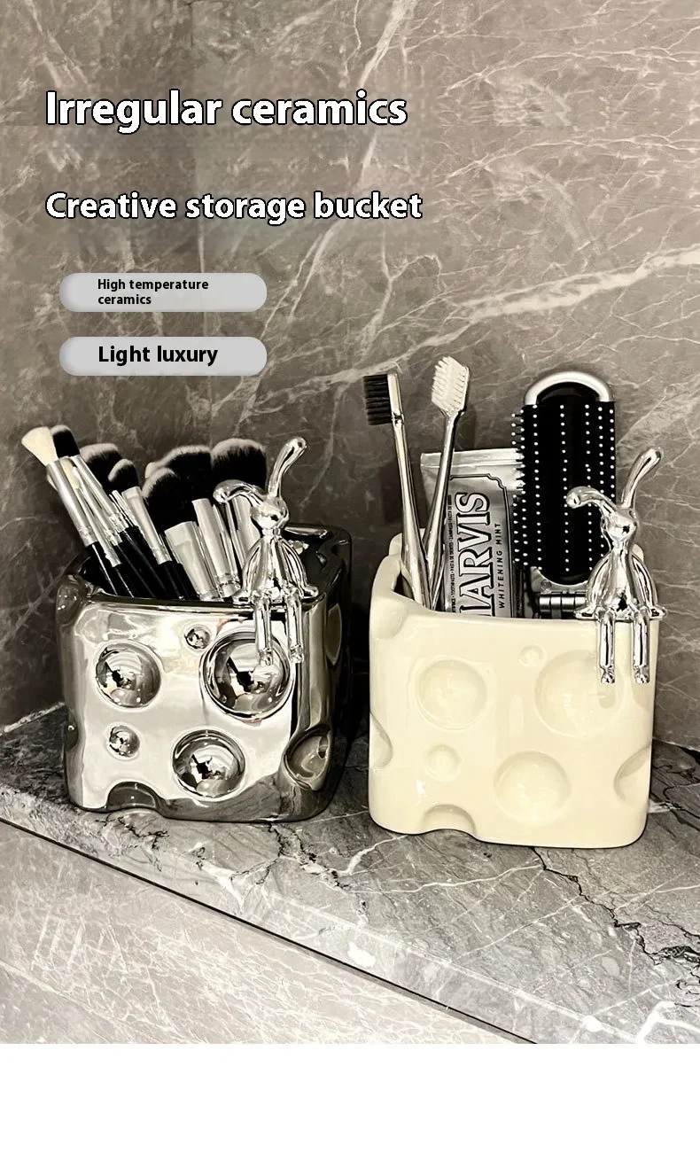 Cream Style Ceramic Bathroom Light Luxury Storage Box