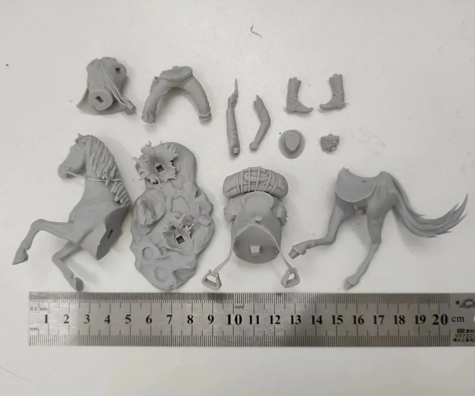 1/24 Scale Resin Figure Assembled Model Kit