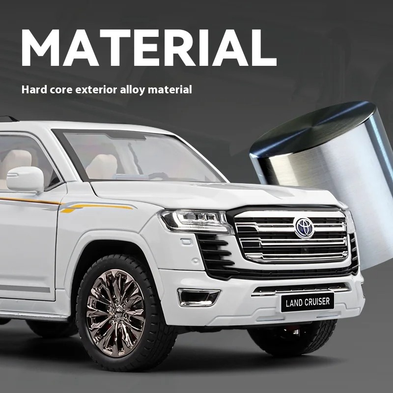 1:18 Toyota Land Cruiser LC300 SUV Alloy Car Diecast Model