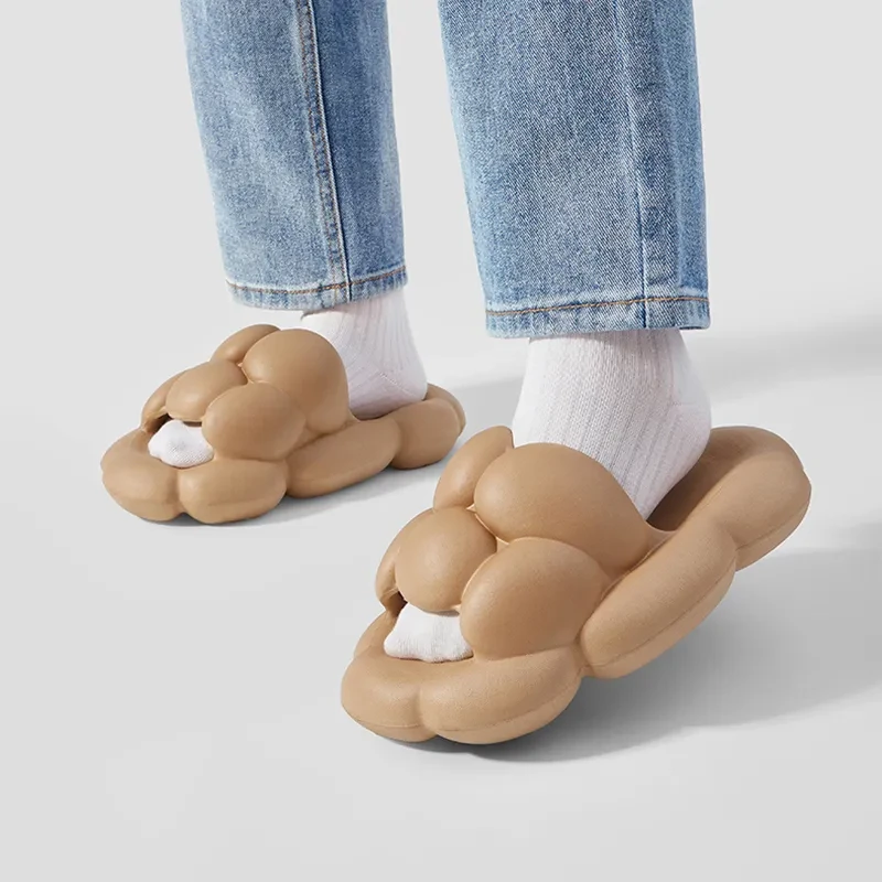 Soft Cloud Design Slippers