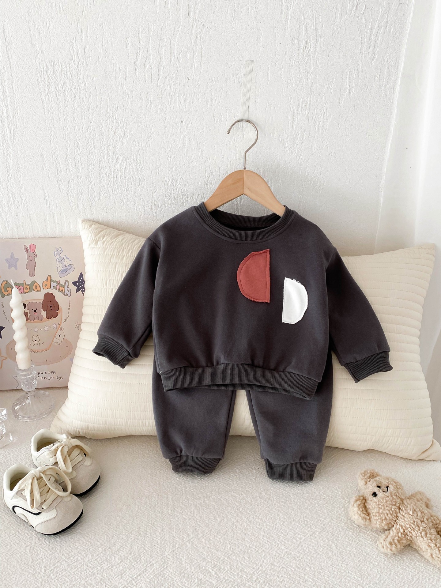 Spring Wear Top Fashionable Casual Pants Two-piece Set