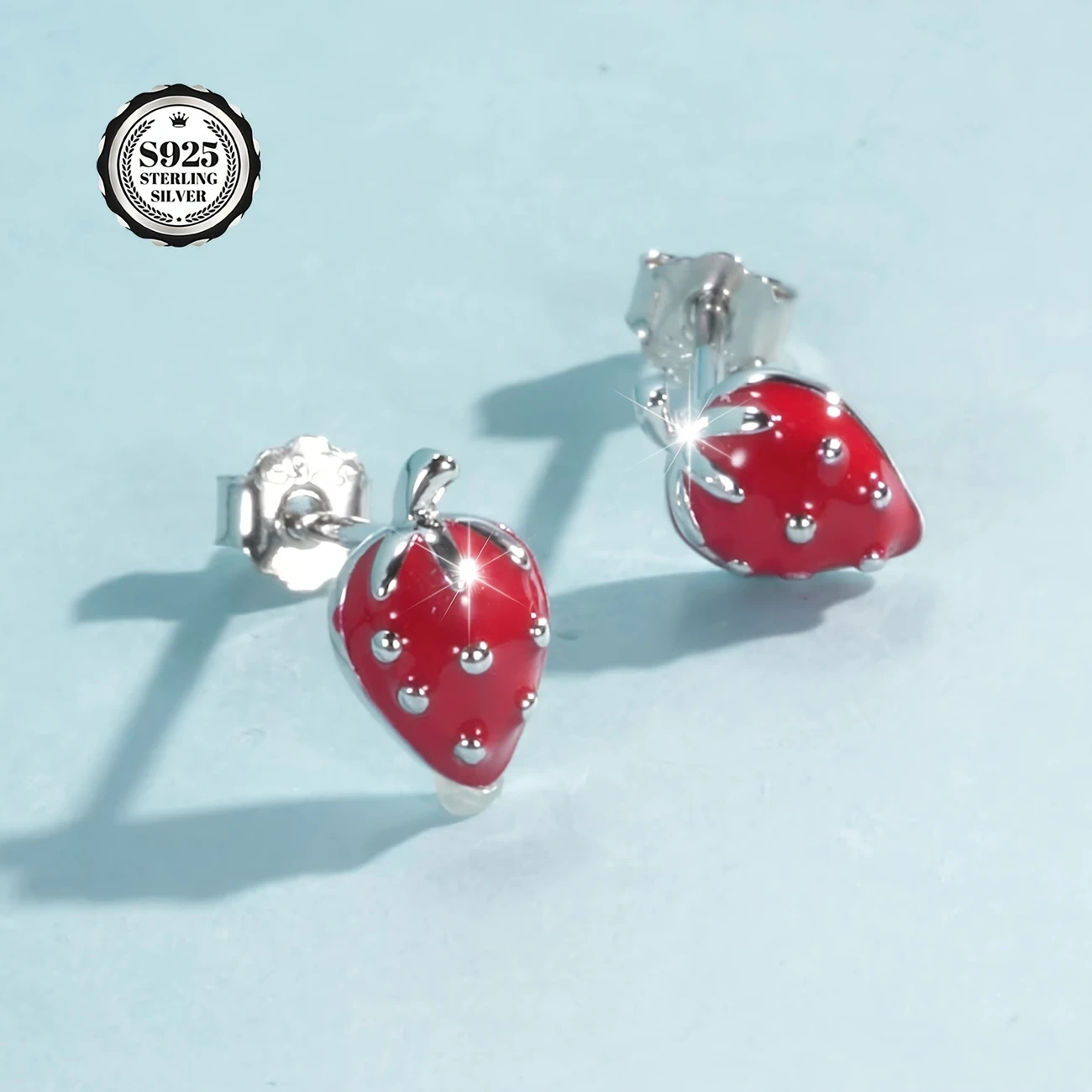 2pcs Women's Fashion Earrings S925 Silver Cute Strawberry Studs Sweet, Elegant Womens Earrings for Daily Outings, Photo Shoots, Parties, and Gifts for Girlfriends or Lovers