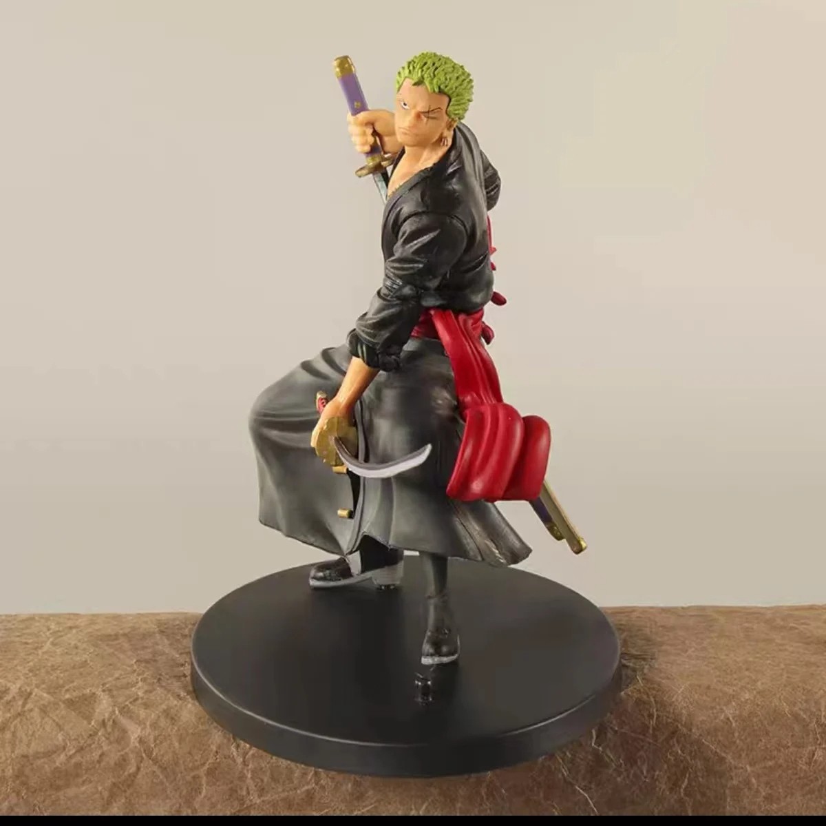 Anime Figure One Piece Action Roronoa Zoro Three-Knife Collection Model