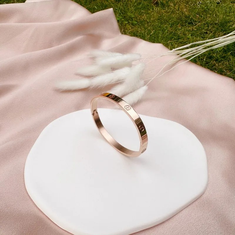 Stainless Steel Cross Design Bracelet for Women