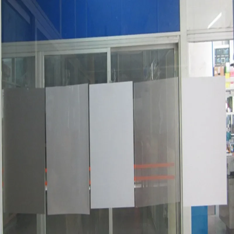 Clear Holographic Paper