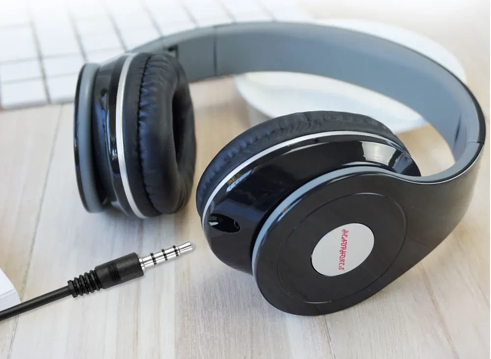 Wired Gaming Headphone Heavy Bass Music Headset Wired Control Computer Mobile Phone Universal Headset