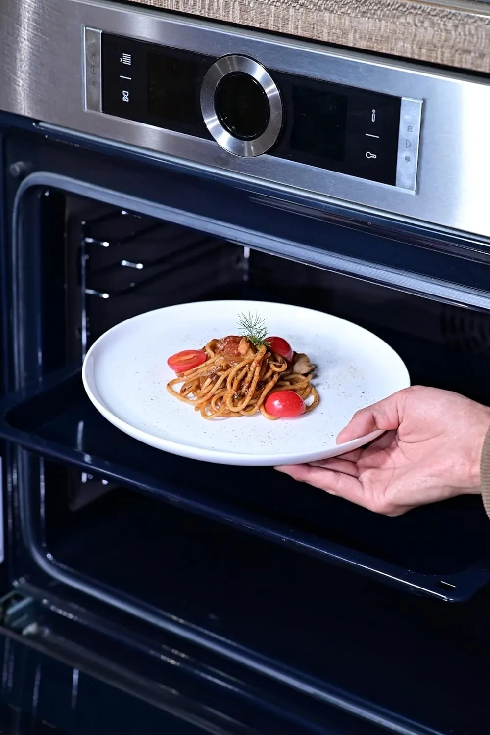 Elegant Chinaware Set