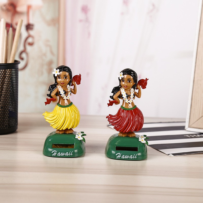 Hawaiian Girl Car Bobble