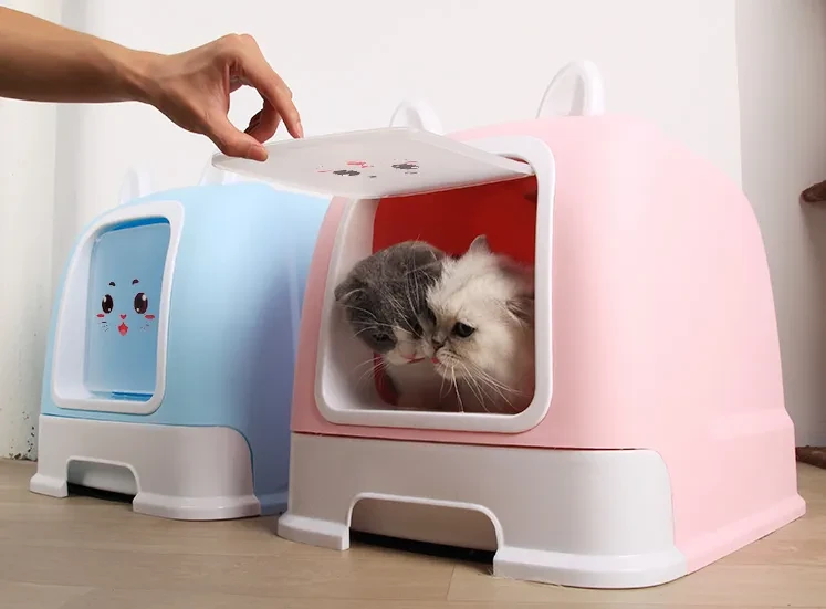 Fully enclosed cat litter with drawers