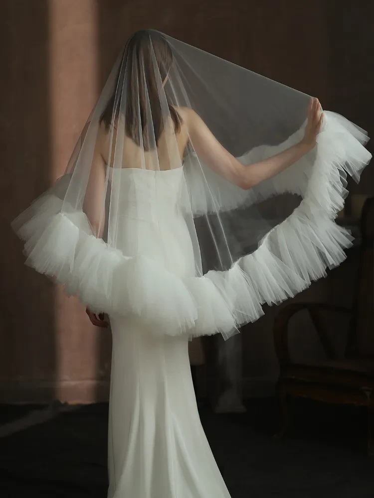 Heavy Industry Ruffled Bridal Veil White Double Layer Studio Travel Photo Exterior Puffy Soft Veil