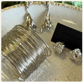 Bracelet - Goddess Cuff