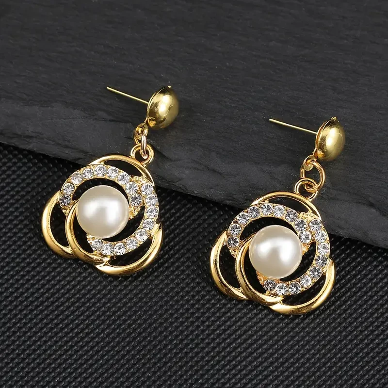 Elegant Geometric Faux Pearl & Rhinestone Jewelry Set